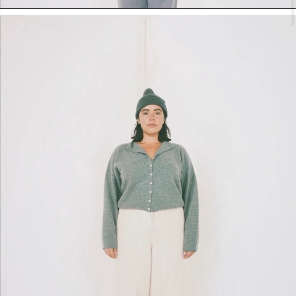 ISO James street co Peri shrunken cardigan in smoke.